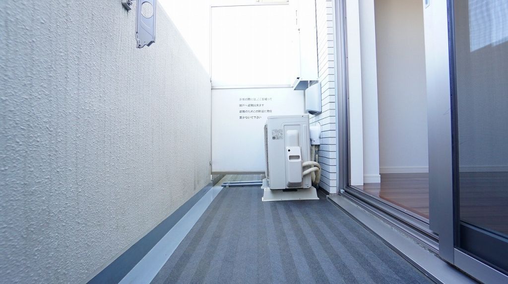 バルコニー　バルコニー