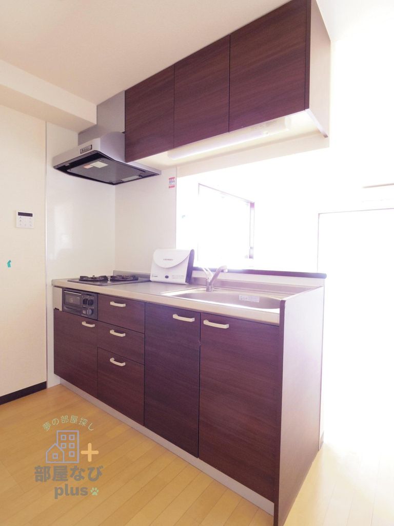 キッチン　※他号室写真です