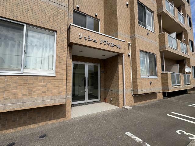 エントランス　エントランス部分