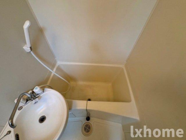 バス・シャワールーム　日々の疲れを癒すお風呂付です