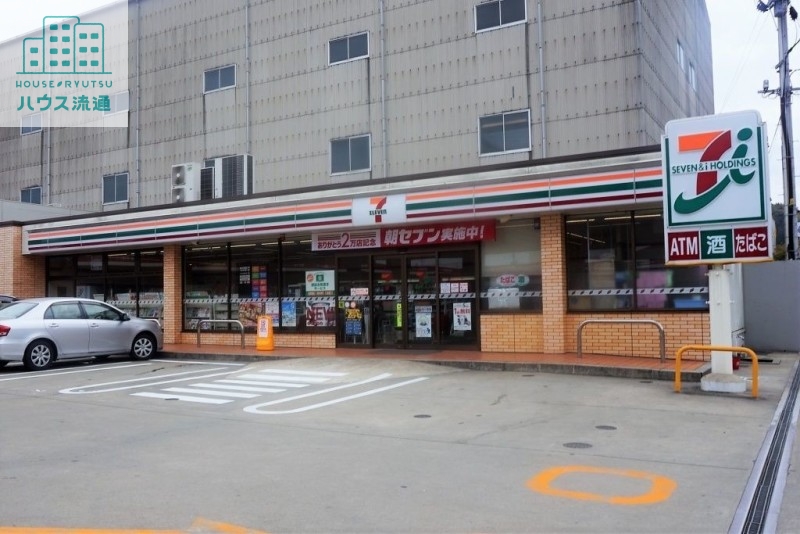 コンビニ　セブンイレブン時津野田郷店（コンビニ）まで827m