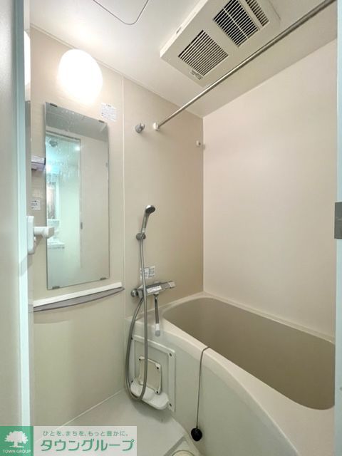 バス・シャワールーム　バス