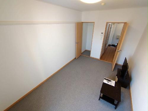 居室・リビング　１階はフローリング仕様です。