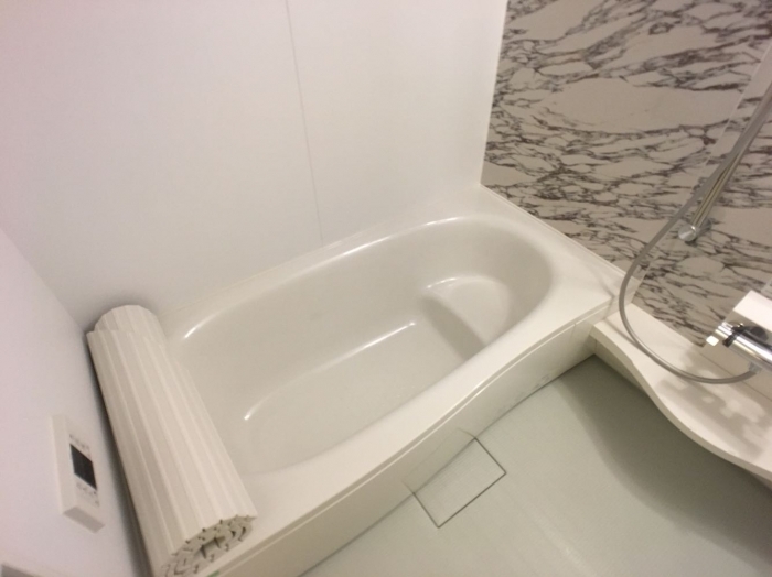 バス・シャワールーム　ゆったり入れる一坪風呂！！