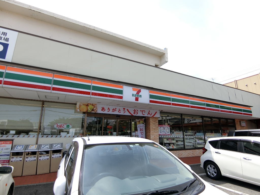 コンビニ　セブンイレブン 浦安鉄鋼通り店（コンビニ）まで561m
