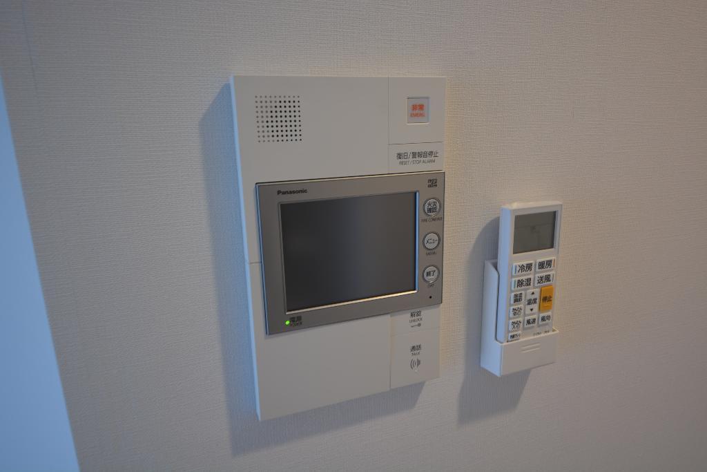 セキュリティ　カメラ付インターホン