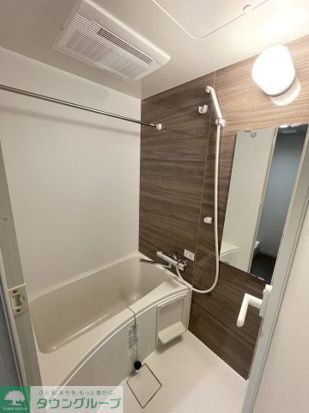 バス・シャワールーム　バス