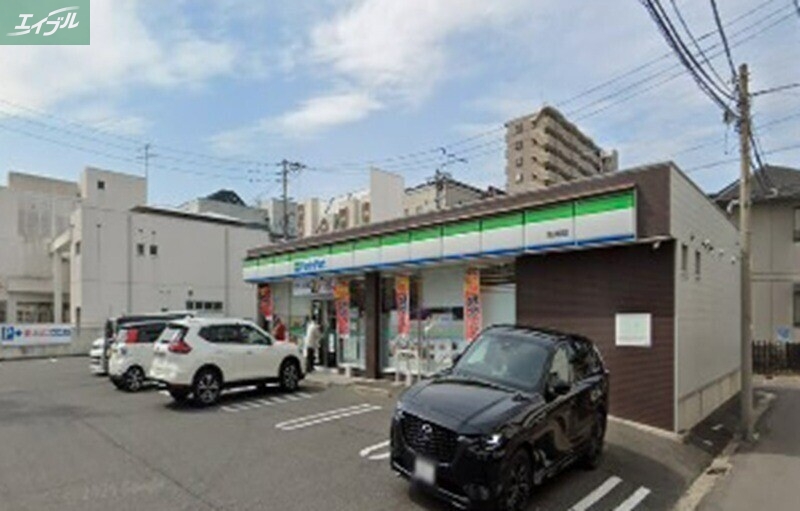 コンビニ　ファミリーマート岡山鹿田店（コンビニ）まで337m