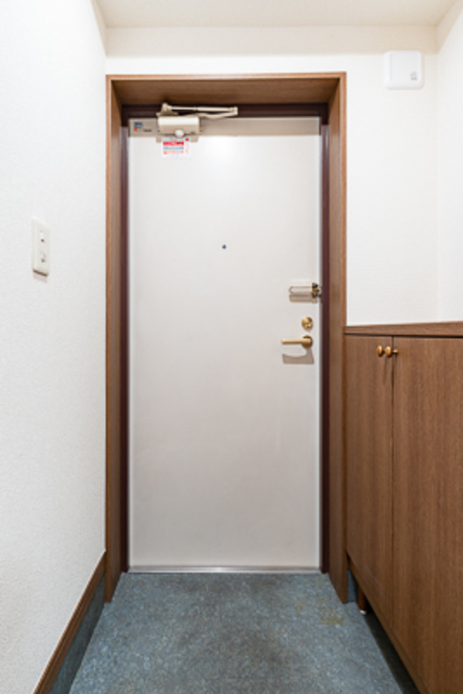 玄関　※写真は同タイプ住戸です。