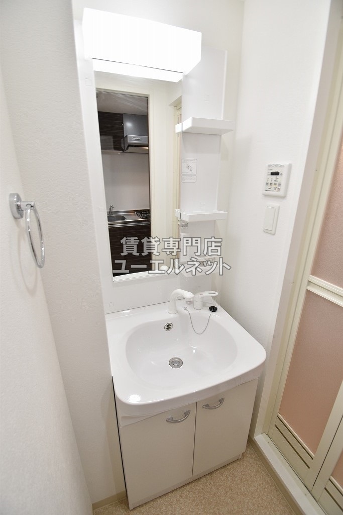 洗面設備　独立洗面台