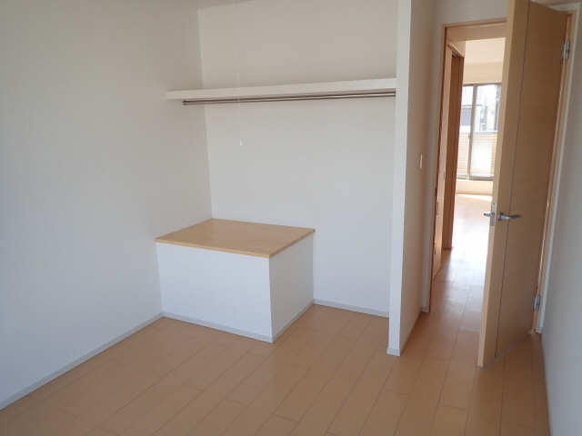 その他　小牧市立　小牧南小学校まで350m