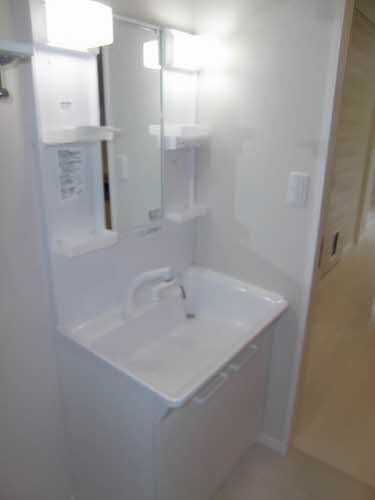 洗面設備　洗髪洗面化粧台