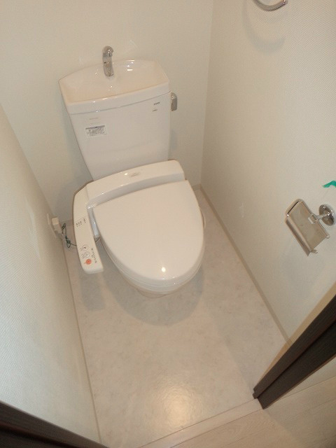 トイレ　ウォシュレットあり♪