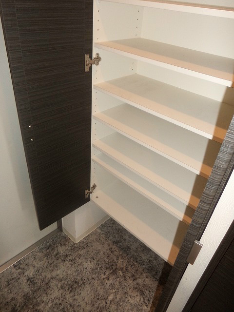 収納　シューズボックス♪