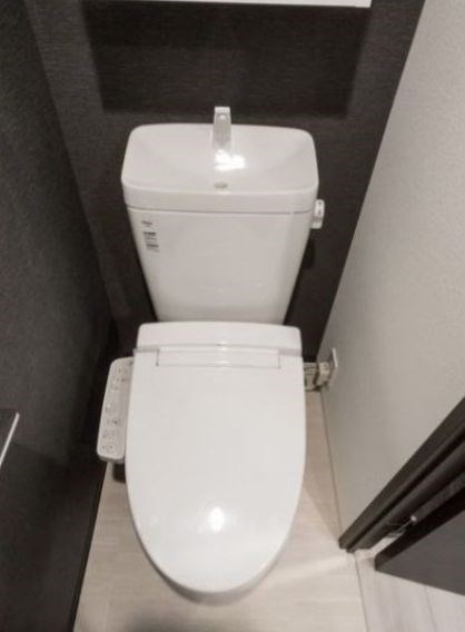 トイレ　別部屋参考写真