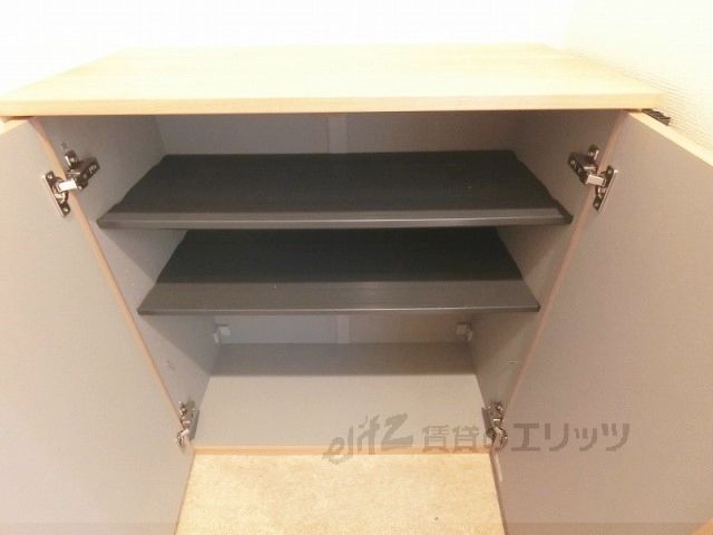 その他設備　下駄箱