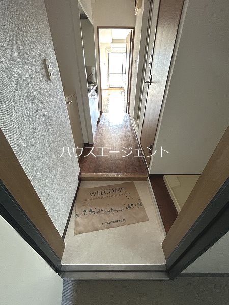 玄関　玄関です。※参考画像