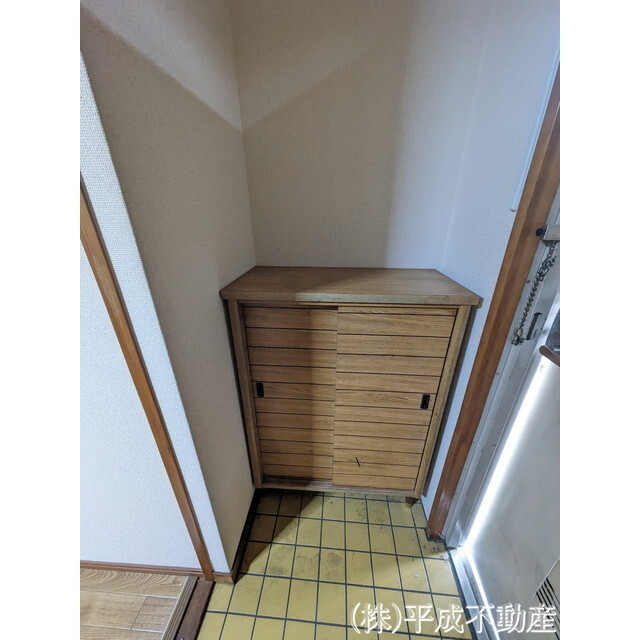 玄関　シューズクローゼット付き！