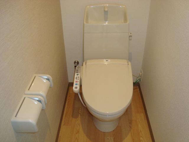 トイレ　シャワー付トイレ