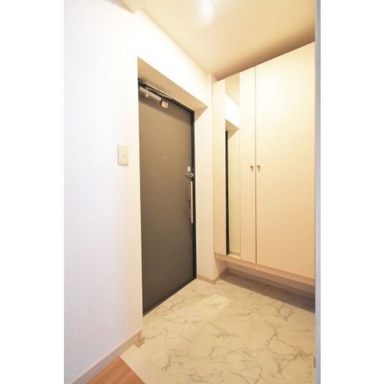 玄関　別部屋参考写真