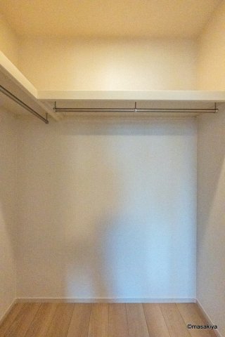 収納　同タイプの画像です。色、仕様は若干異なる場合がございます。