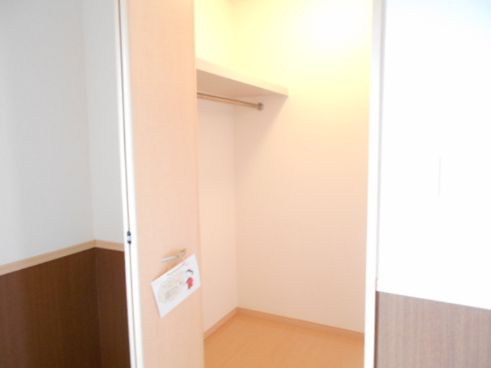 収納　101 ウォークインクローゼット