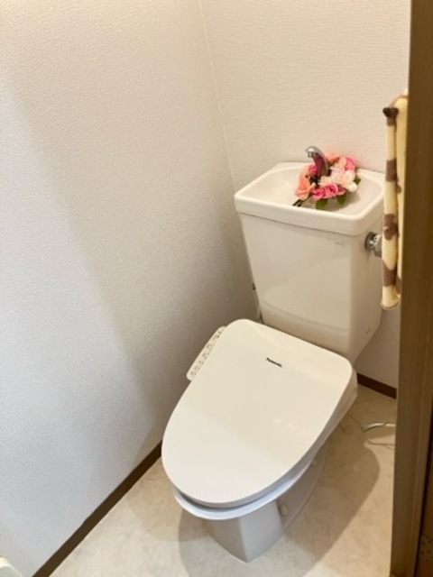 トイレ　トイレ