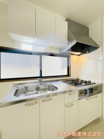 キッチン　同マンション別部屋参考写真