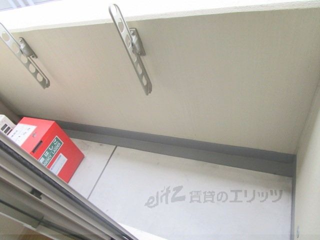バルコニー　ベランダ