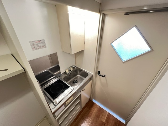 キッチン　※同建物別部屋のお写真です。