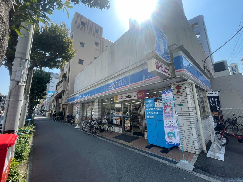 コンビニ　ローソン東小橋二丁目店（コンビニ）まで181m