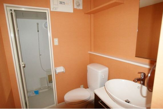 トイレ　清潔感のあるトイレです