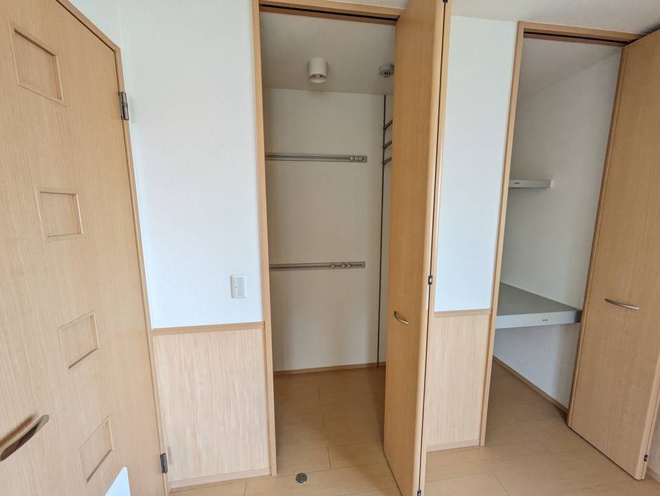 収納　クローゼット