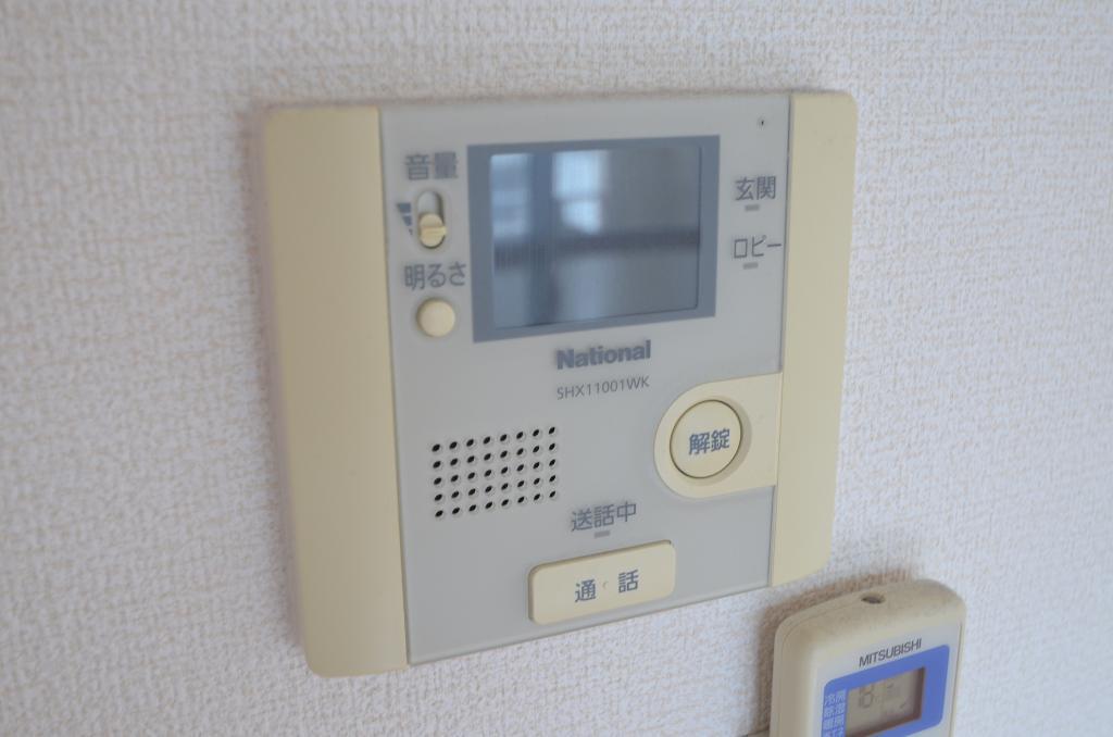 セキュリティ　カメラ付インターホン