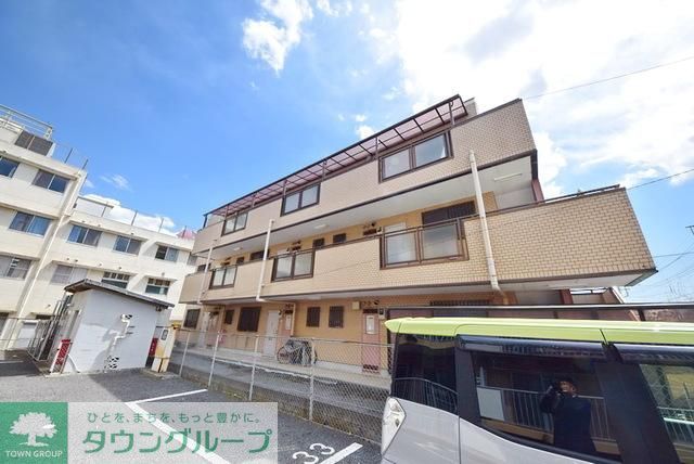 建物外観　安心の鉄骨造