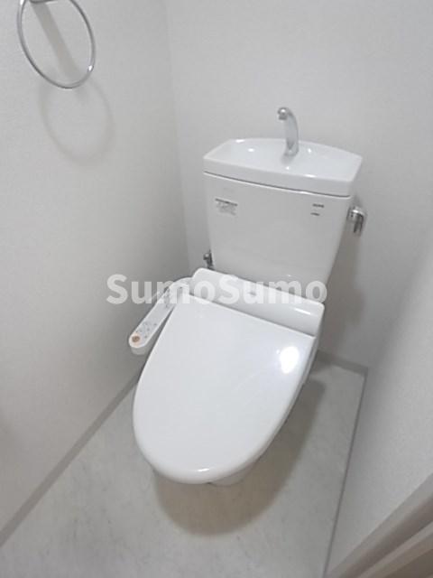 トイレ　トイレもきれいです