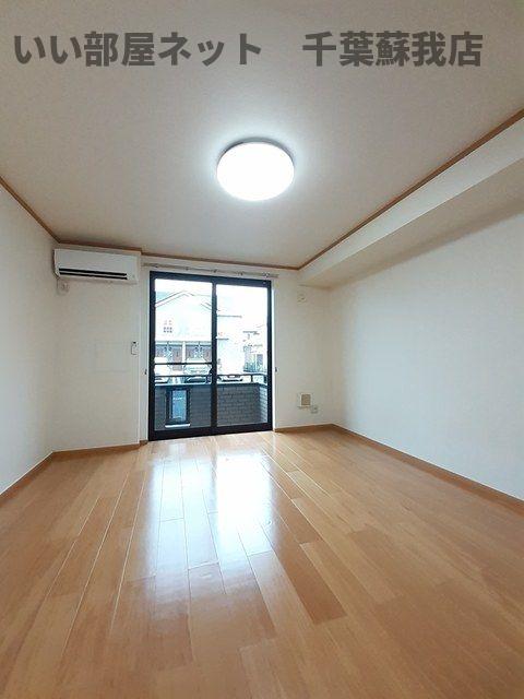 居室・リビング　同じ建物の別のお部屋の写真になります！