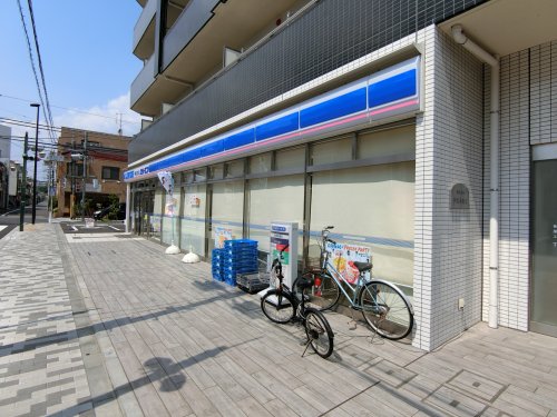 コンビニ　ローソン・スリーエフ 国立東三丁目店（コンビニ）まで247m