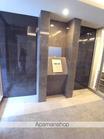 プレサンス谷町リーベの外観写真