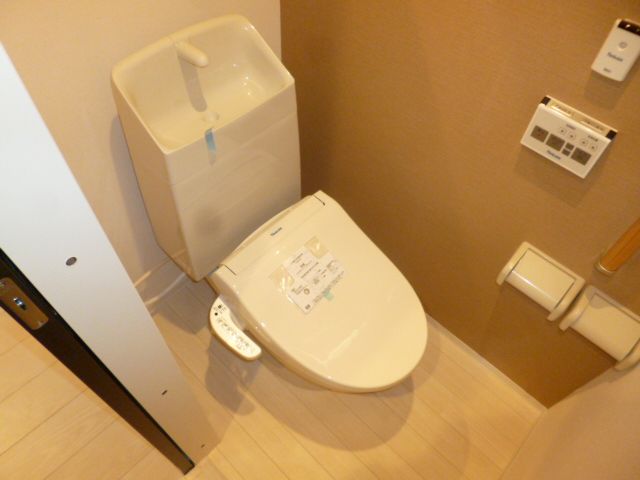 トイレ　イメージ