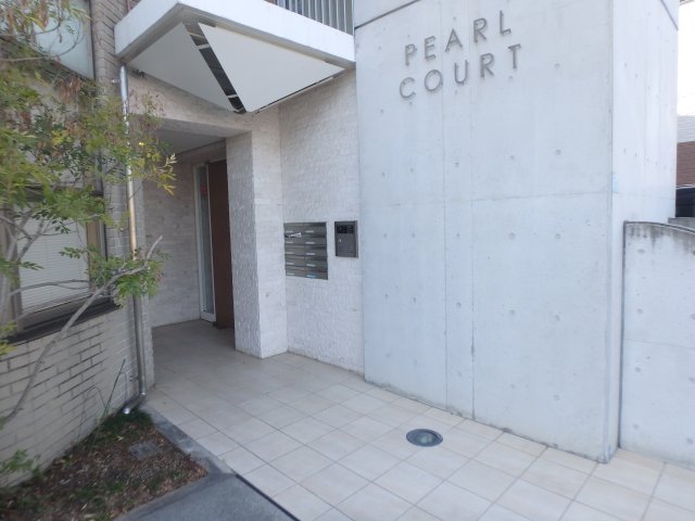 エントランス　建物の内部です