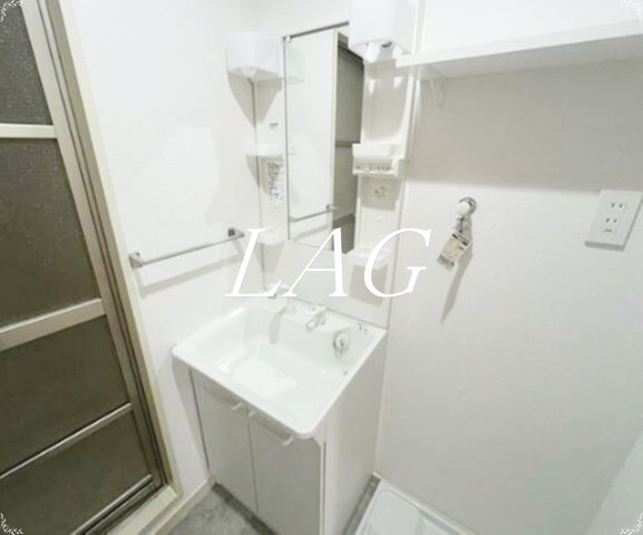 洗面設備　洗面台です。