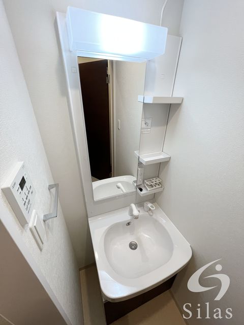 洗面設備　同仕様