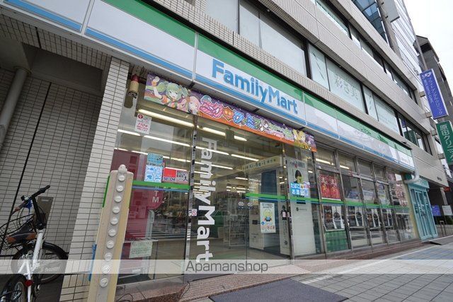 コンビニ　ファミリーマート広島中央通り店（コンビニ）まで482m