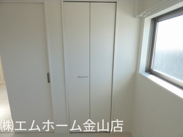 収納　クローゼット　収納充実してます