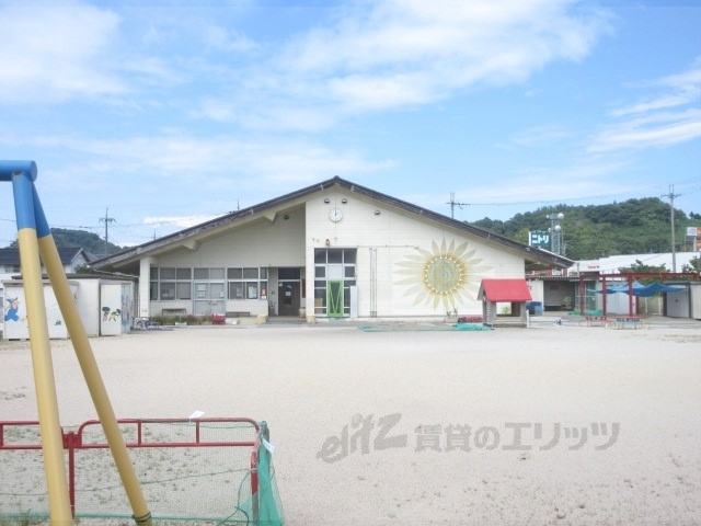 幼稚園・保育園　佐和山幼稚園（幼稚園・保育園）まで800m