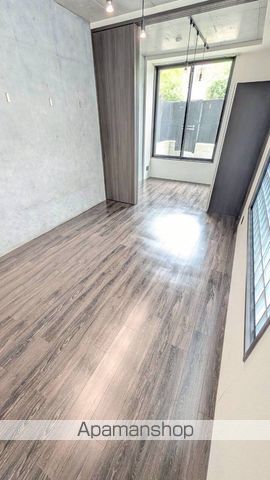 ルクレ高田馬場の居間写真