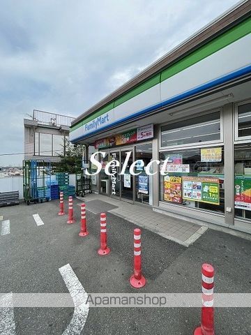 コンビニ　ファミリーマート横浜神大寺一丁目店（コンビニ）まで226m