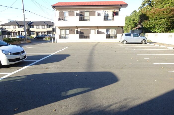 駐車場　駐車スペースもあります