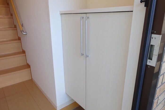 玄関　シューズボックスです